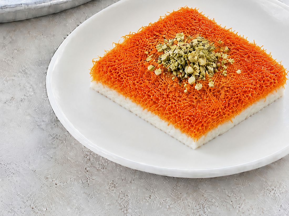 Orange khishneh kunafa